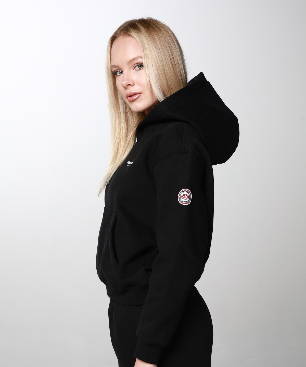 HOODIE BLACK